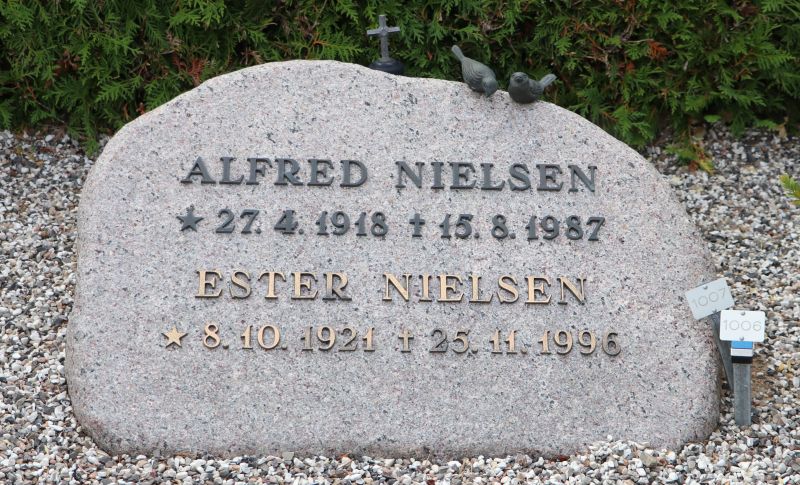 Alfred Nielsen  .JPG